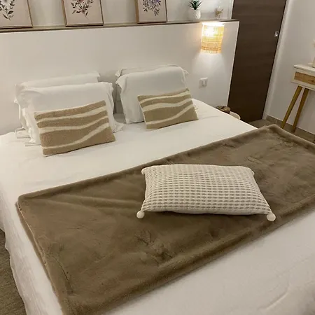 Bed & Breakfast Location De Les Allamandas
