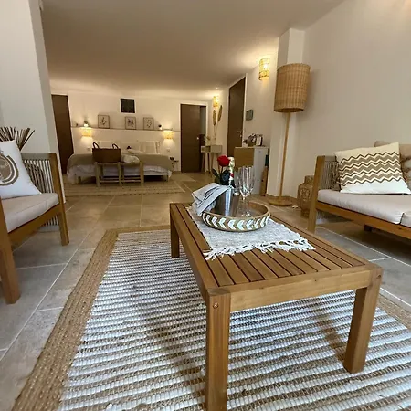 Bed & Breakfast Location De Les Allamandas