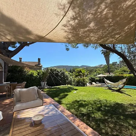 Bed and breakfast Location De Les Allamandas
